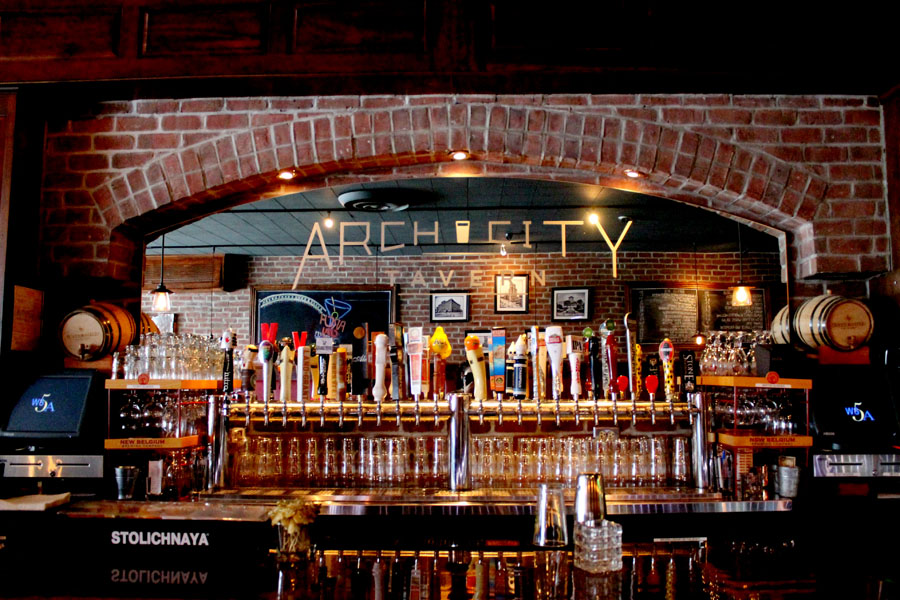 beer taps in Arch City Tavern, Columbus