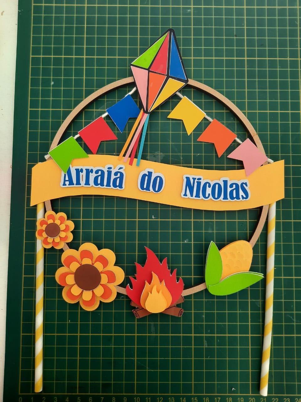 Uma imagem contendo gaiola, edifícioDescrição gerada automaticamente