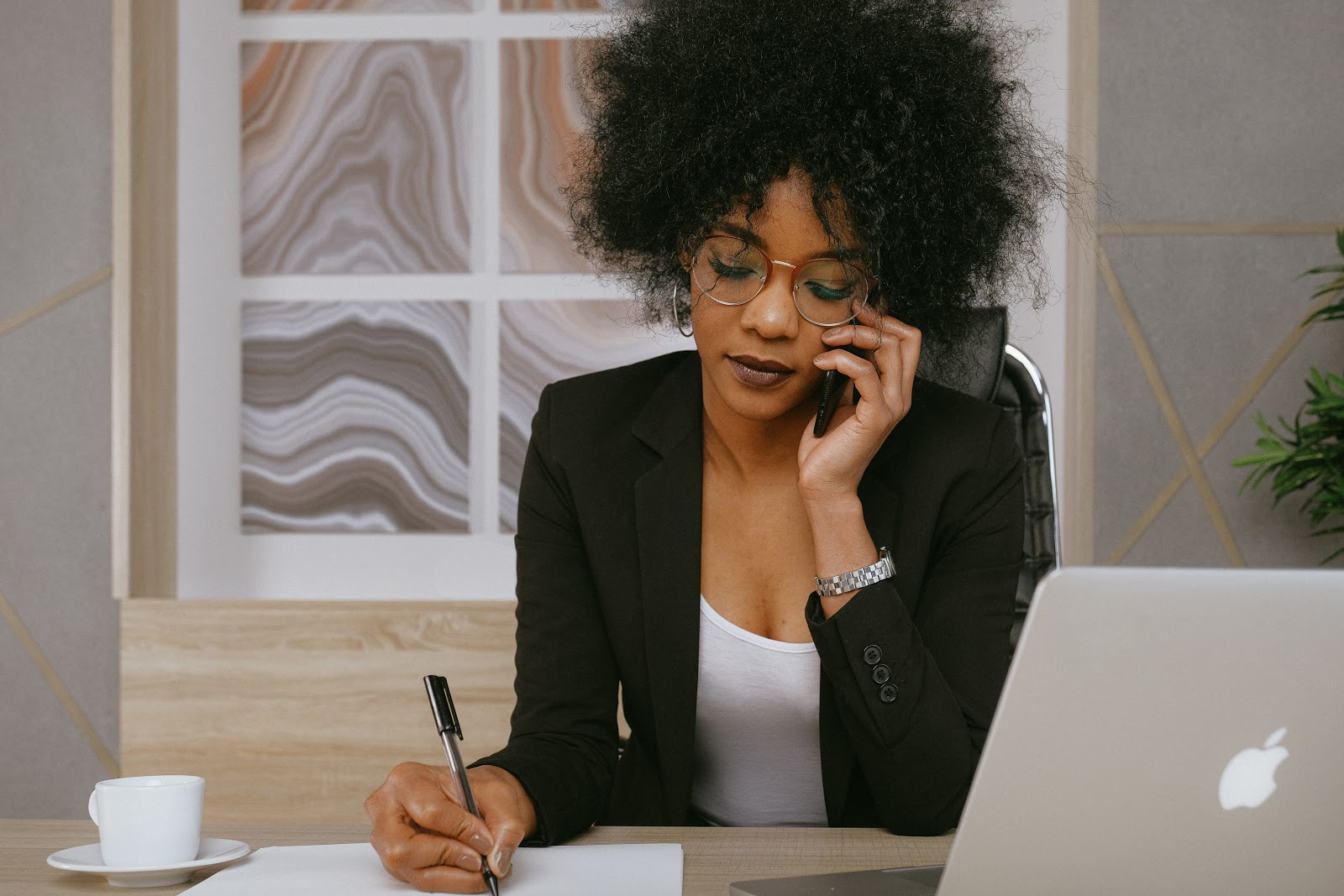 how to get startup advisor