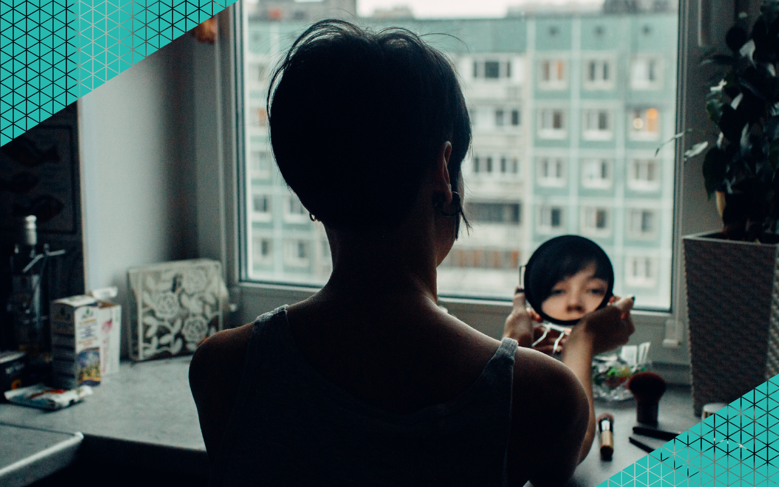Retro Mirror.png
