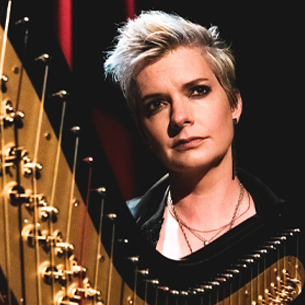 Catrin promo shot