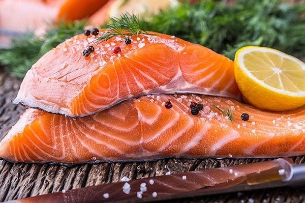 Cá hồi giúp tăng cường sinh lý