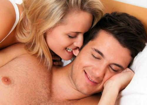 Cắn nhẹ vào tai sẽ khiến chàng mê mệt bạn