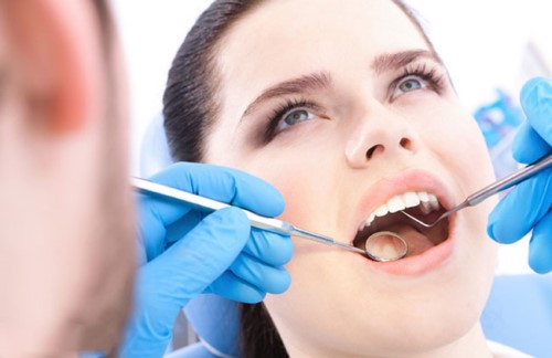 Dùng chanh sai cách có thể gây hỏng men răng