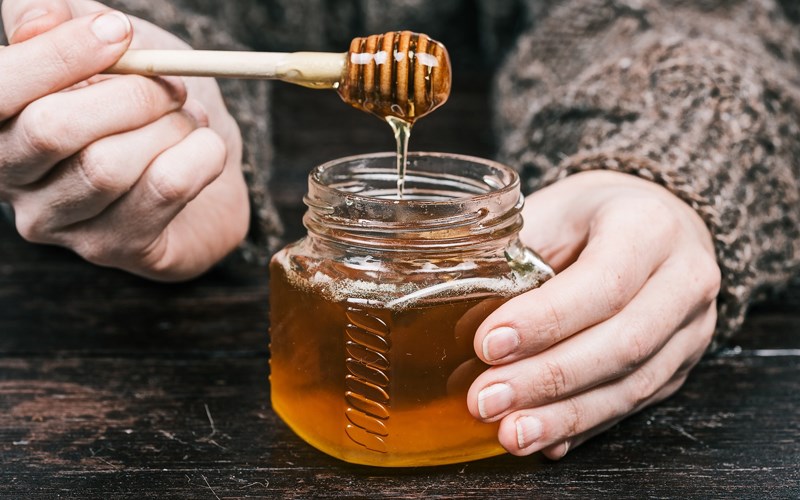 Mật ong bảo quản tốt có thể dùng được 2 - 3 năm