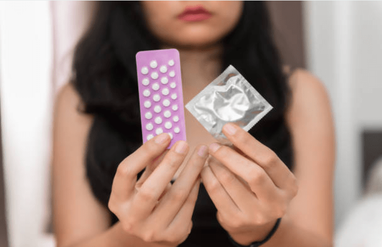 Uống thuốc tránh thai hàng ngày có hại không?