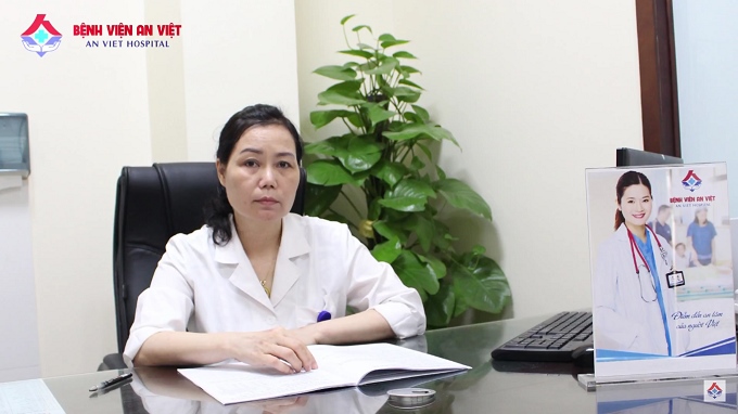 Bác sĩ khám Tai Mũi Họng