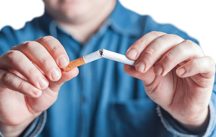 Không hút thuốc lá để giảm thiếu triệu chứng ù tai
