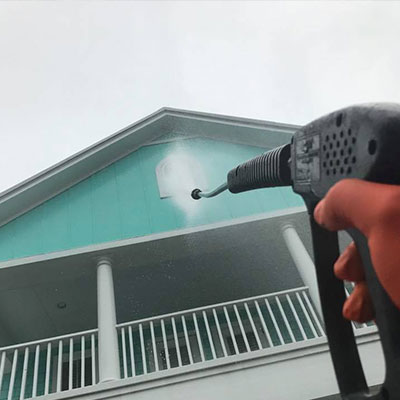 Pressure washing house in Jacksonville, FL