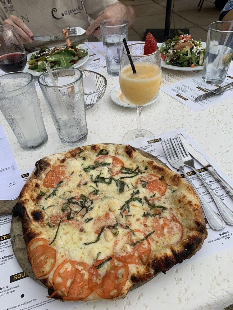 Top 6 Italian Restaurants in Knoxville, Tennessee