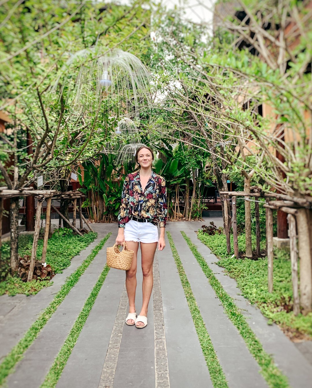 expat living abroad in singapore exploring the gardens in the city