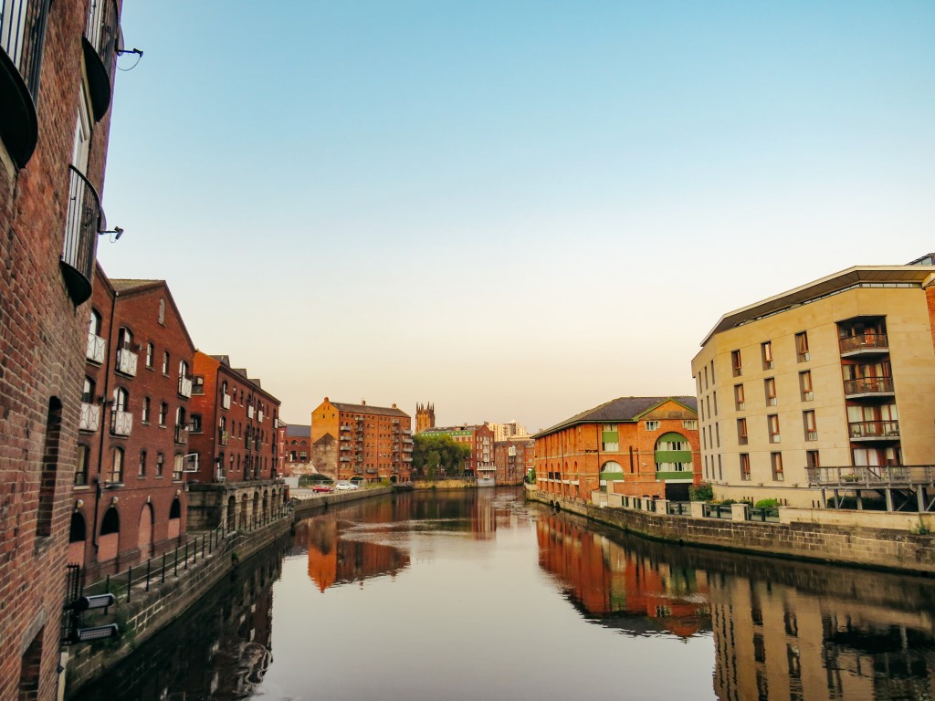 A Beginner's Guide to Live Abroad in Leeds, UK