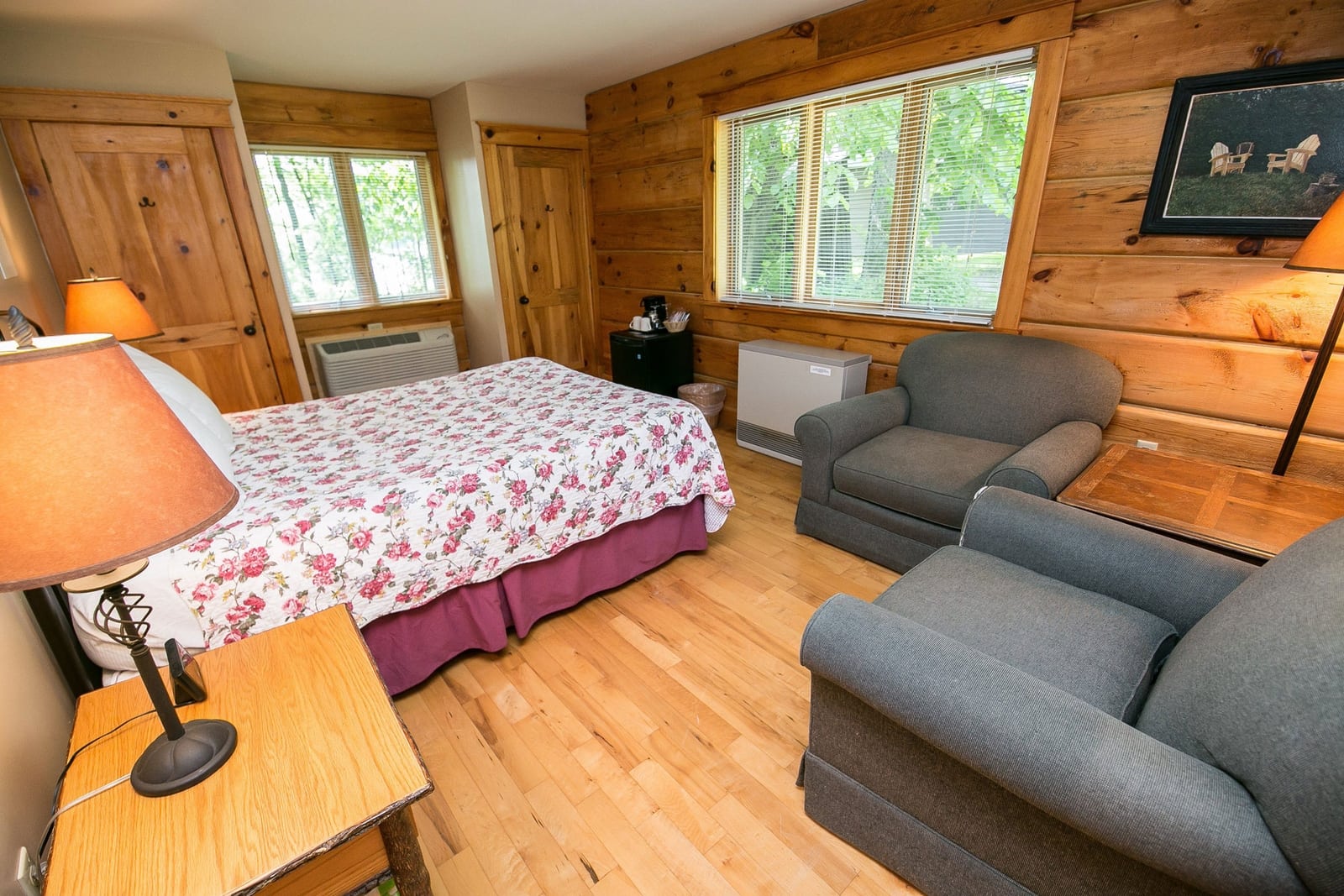 Clara 2 Wisconsin Lake Resort Lodging