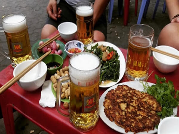 Nguyên nhân gây ra lác đồng tiền ở mặt