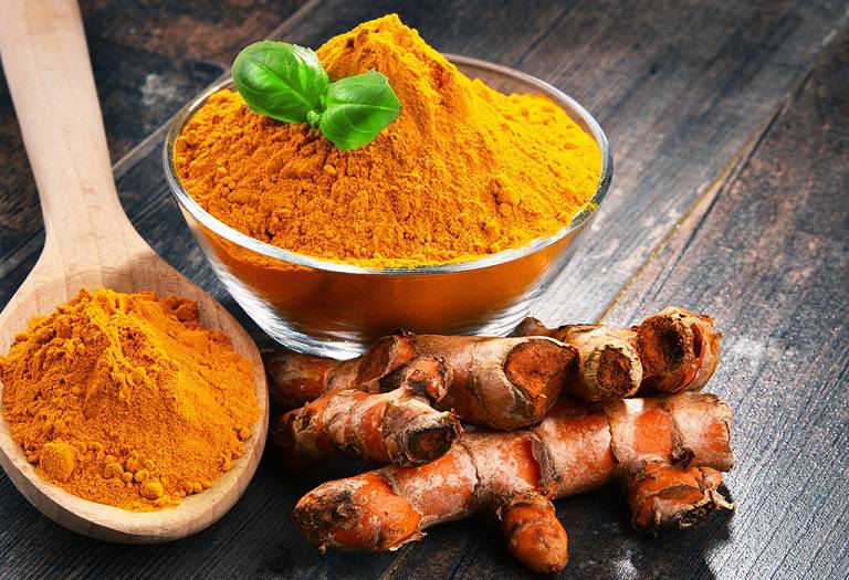 Sử dụng nghệ chữa lang ben trên mặt