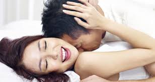 Phụ nữ nên làm những gì lúc chàng quan hệ lần đầu tiên