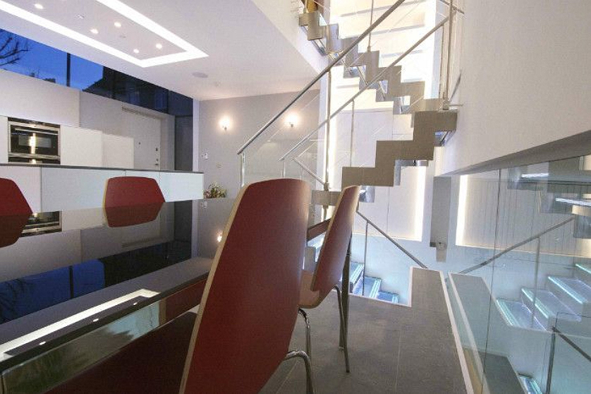 Hampstead eco house kitchen lighting