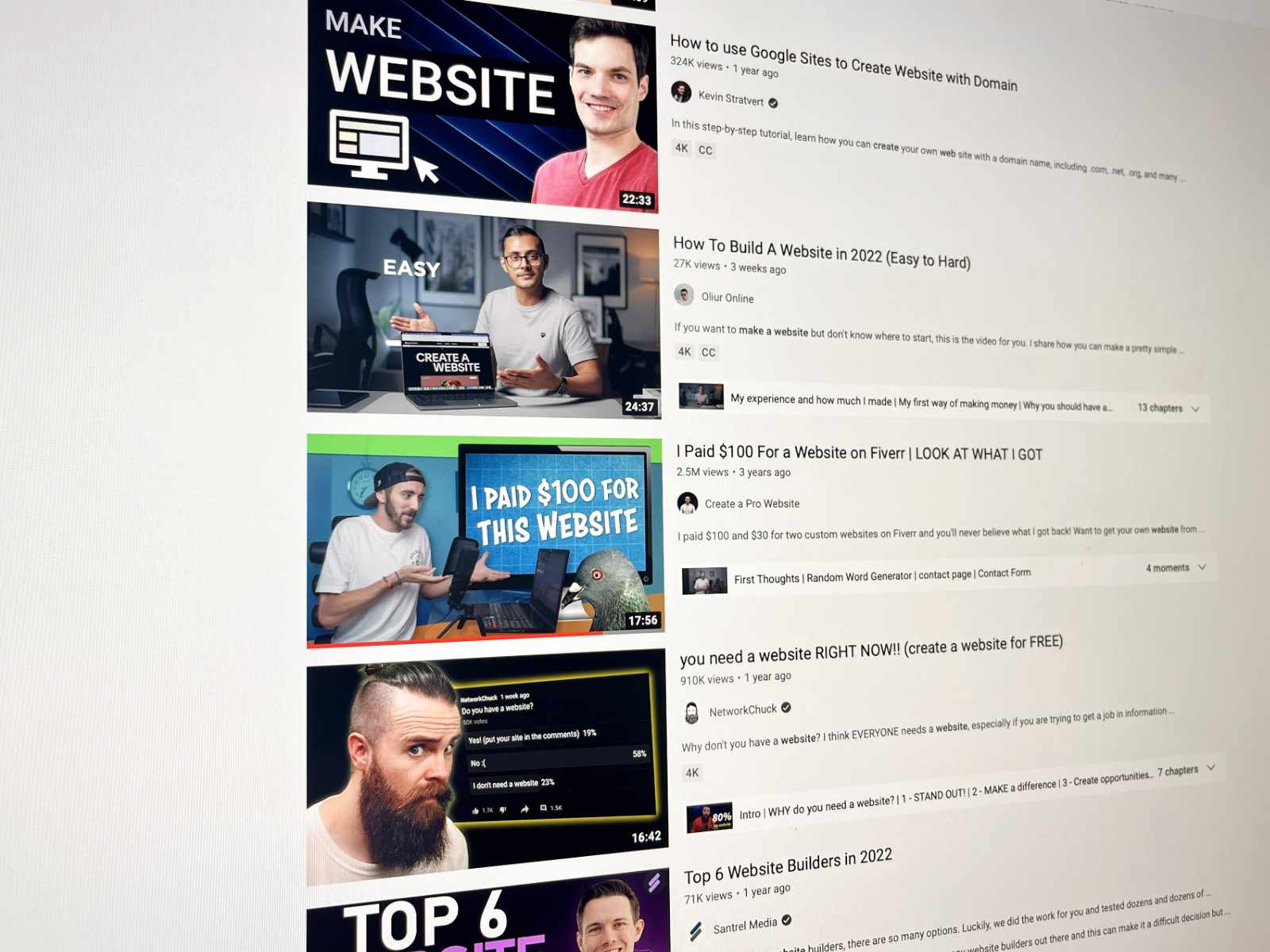 Skjermbilde, svar-resultater på YouTube-søk "How to make a website".