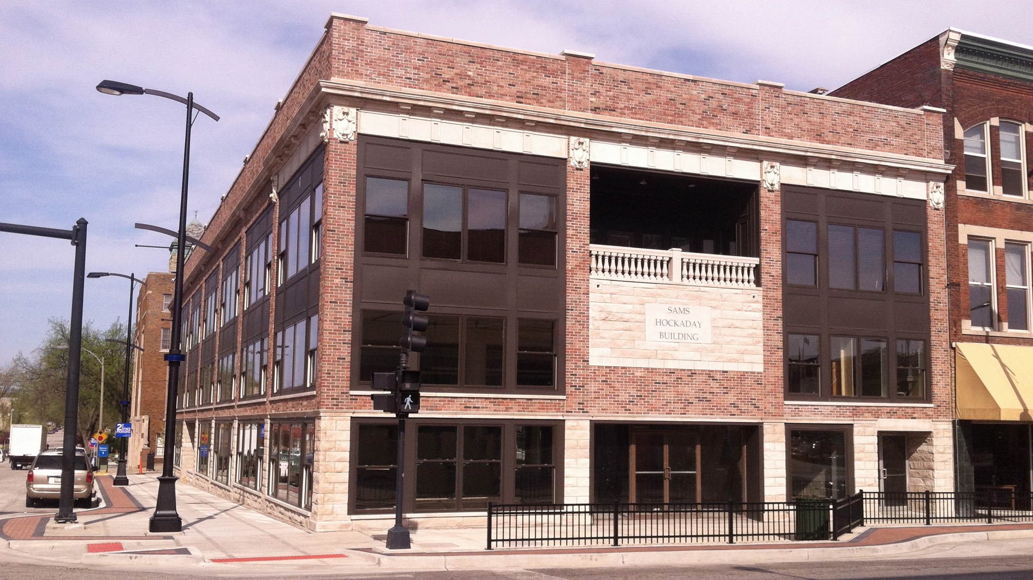 Downtown building undergoes facelift