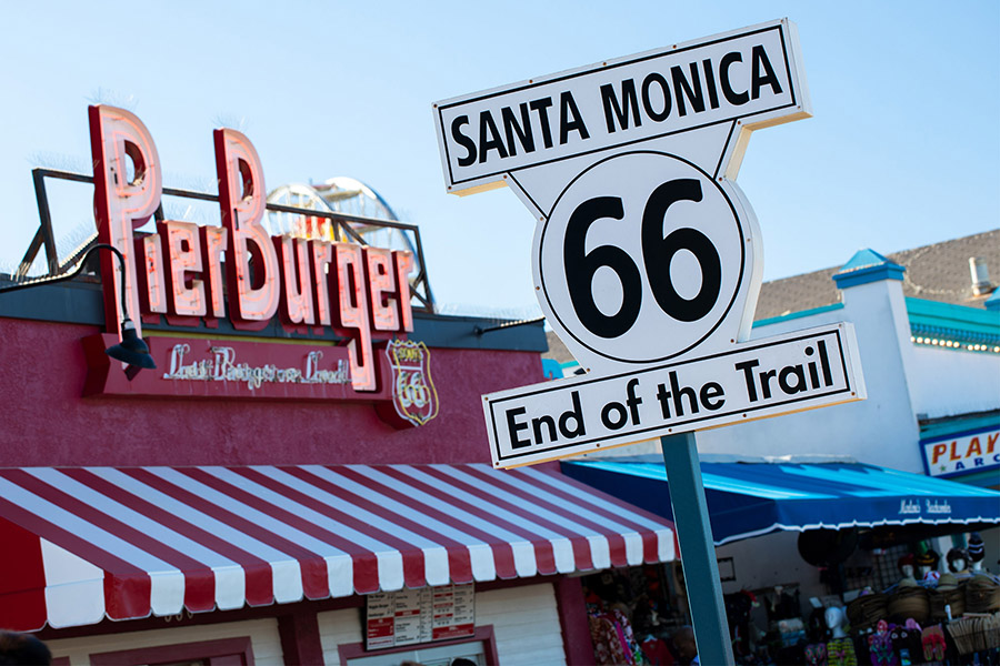 Pier Burger 330 Santa Monica Pier Ca 90401 Tel 310 587 2747