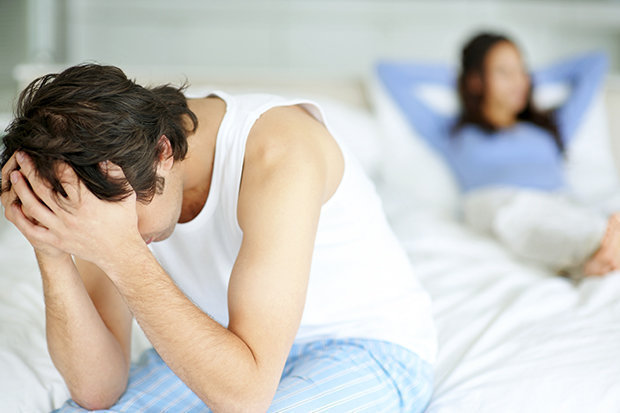 Đứt dây hãm bao quy đầu có sao không