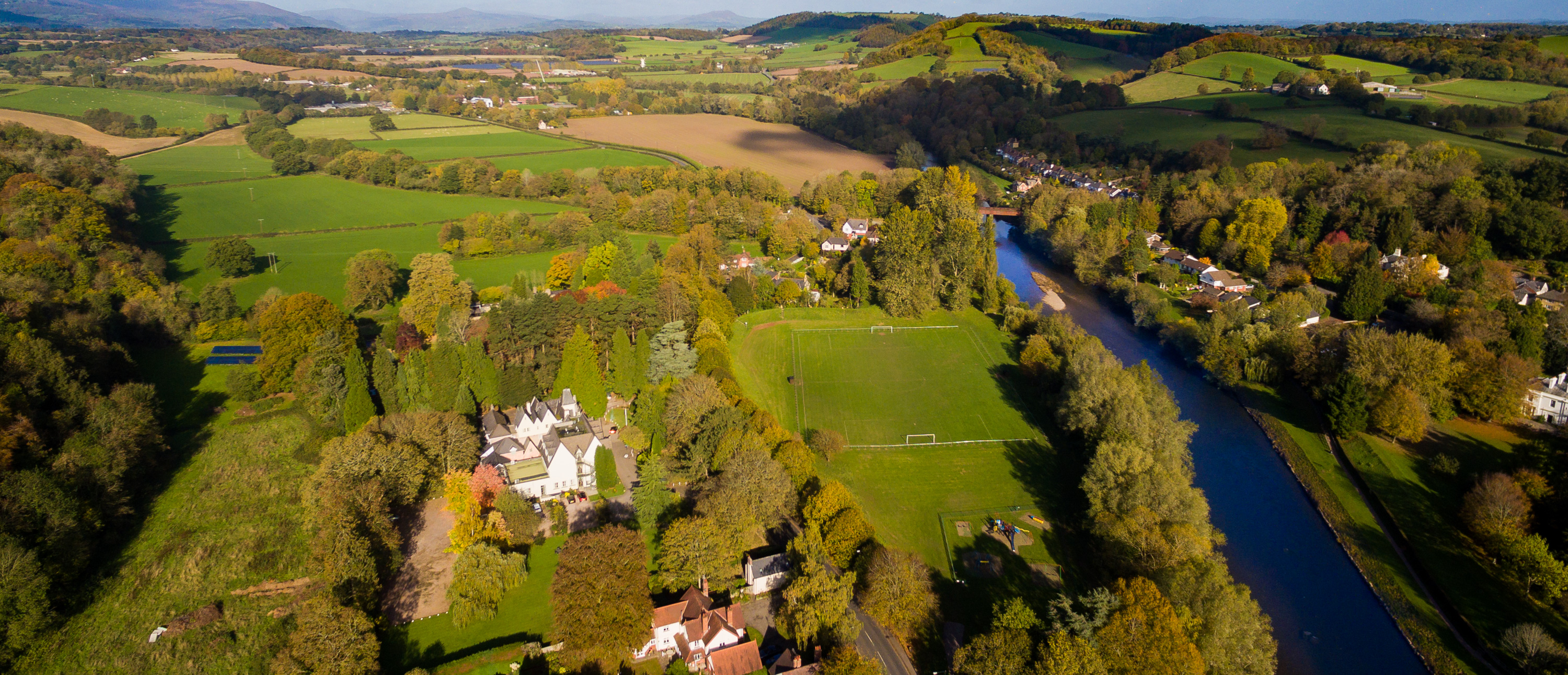 The GlenYrAfon House Hotel, Usk wedding photographer Andrew Hazard