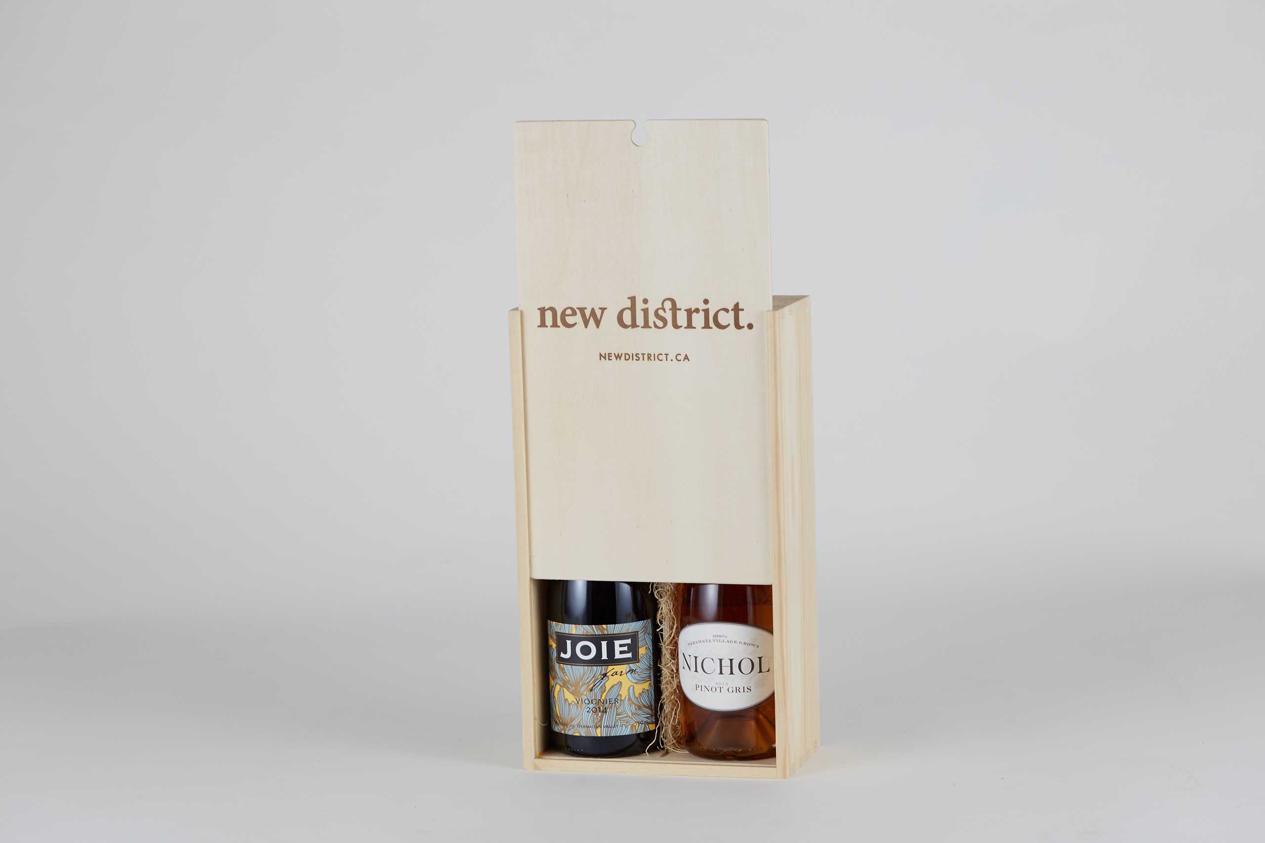 Vertical wood box for 2 bottle gift packs — Yagnyuk.
