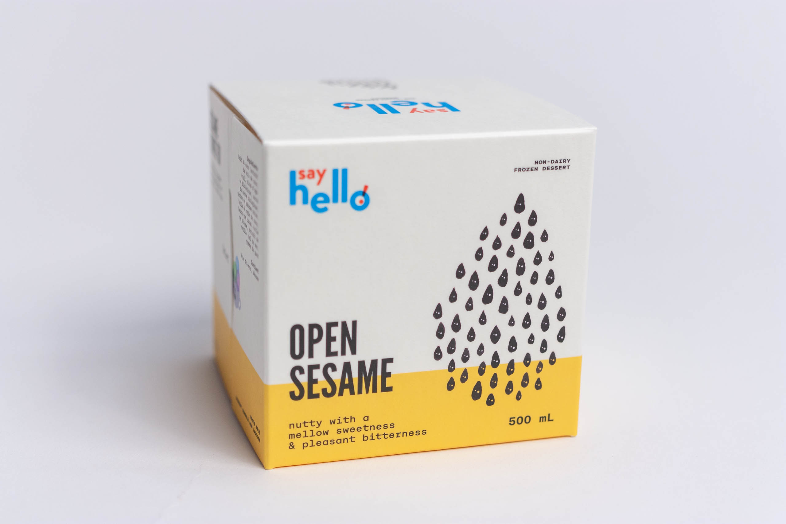 Open Sesame cube with sesame seed illustration — by Yagnyuk.