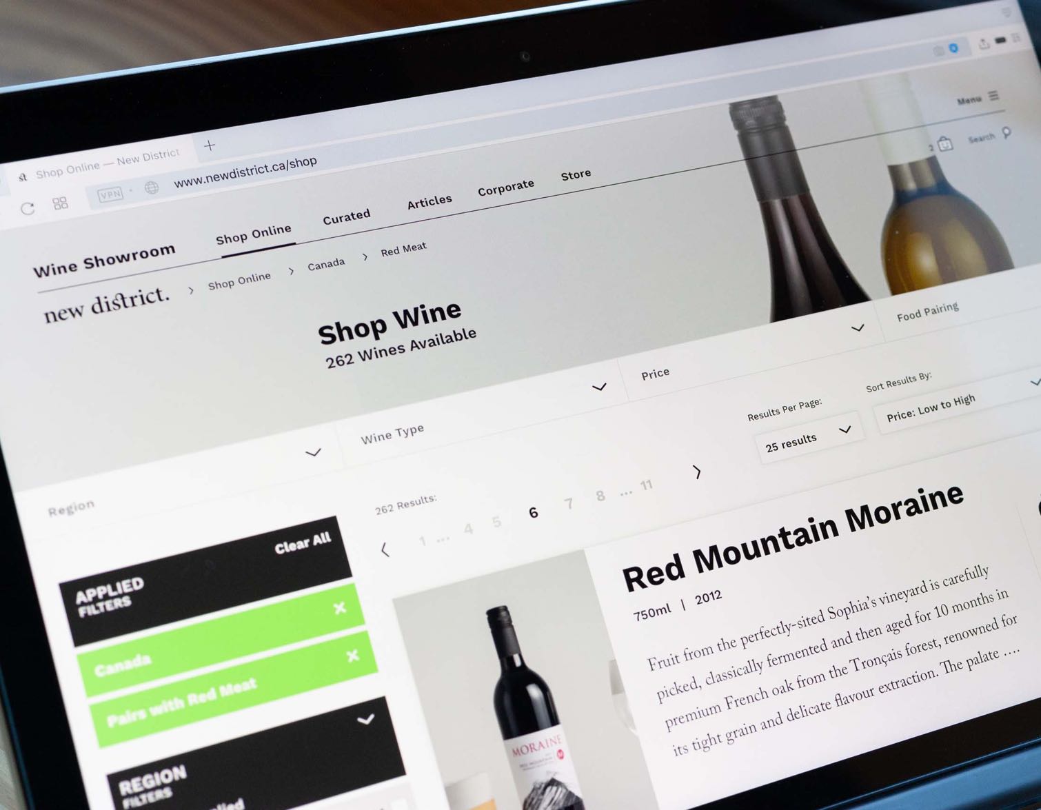 New Districts custom e-commerce showing filtering controls — by Yagnyuk.