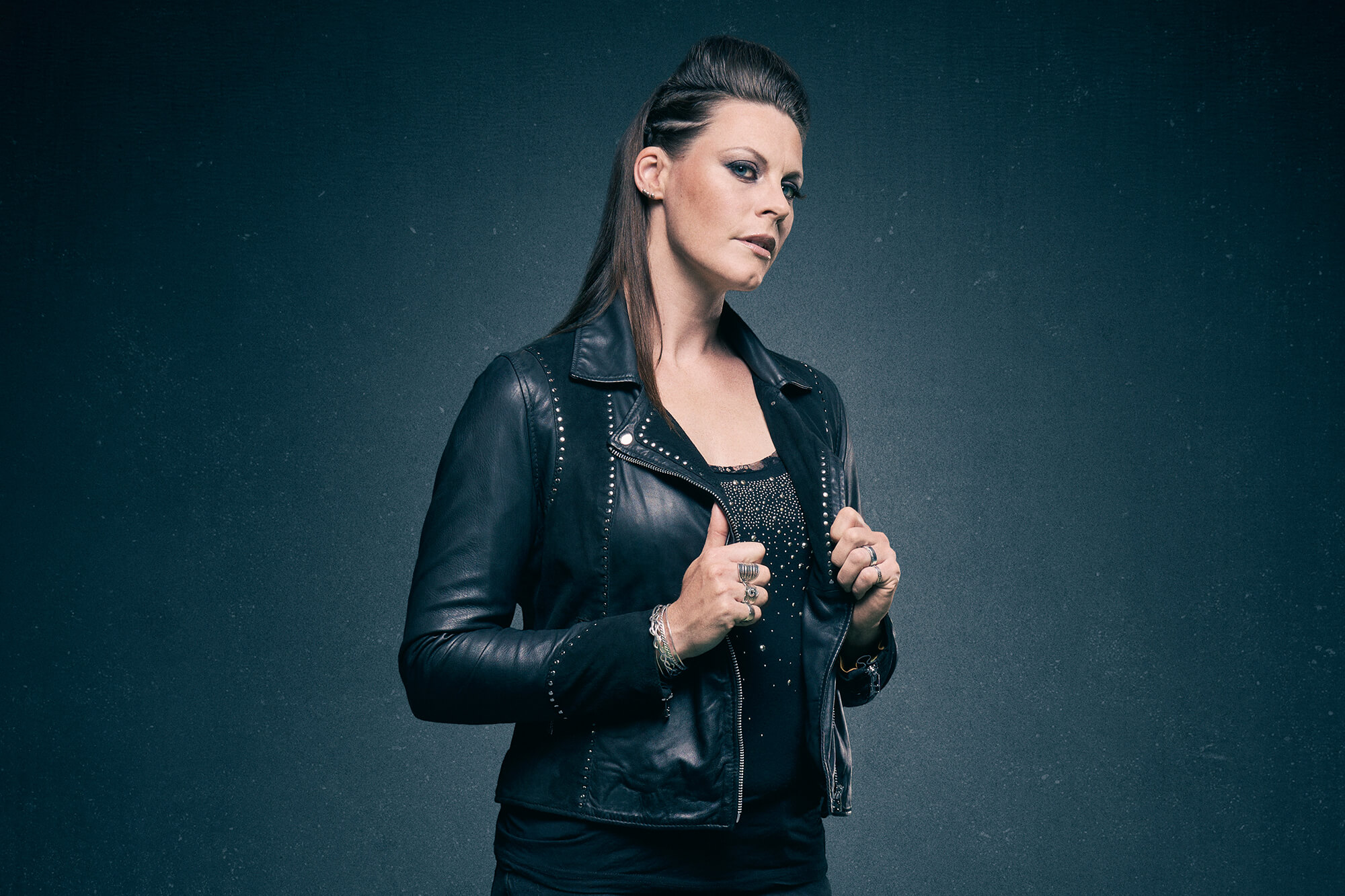 How Tall Is Floor Jansen Viewfloor co