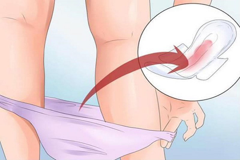 Ra máu hồng giữa kỳ kinh có sao không và Cách chữa trị
