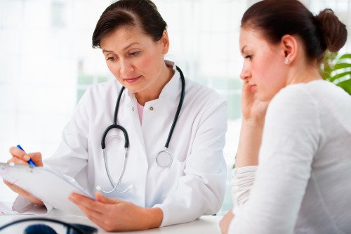 Chữa vùng kín có mùi chua bằng tây y