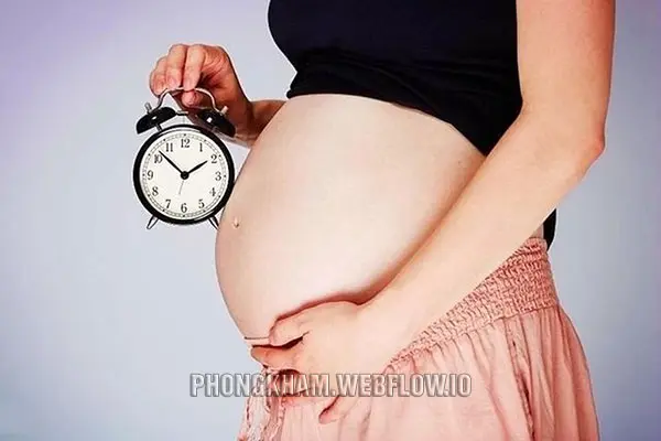 Khi nào các dấu hiệu sắp sinh bắt đầu xuất hiện?
