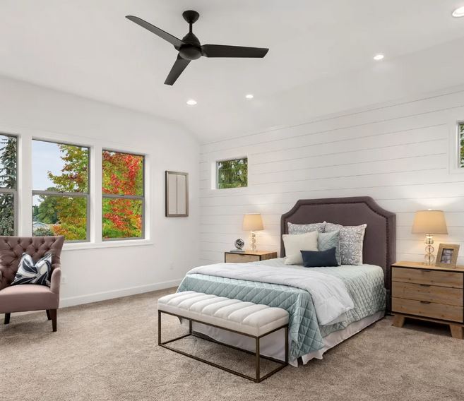 heat pump versus ceiling fan