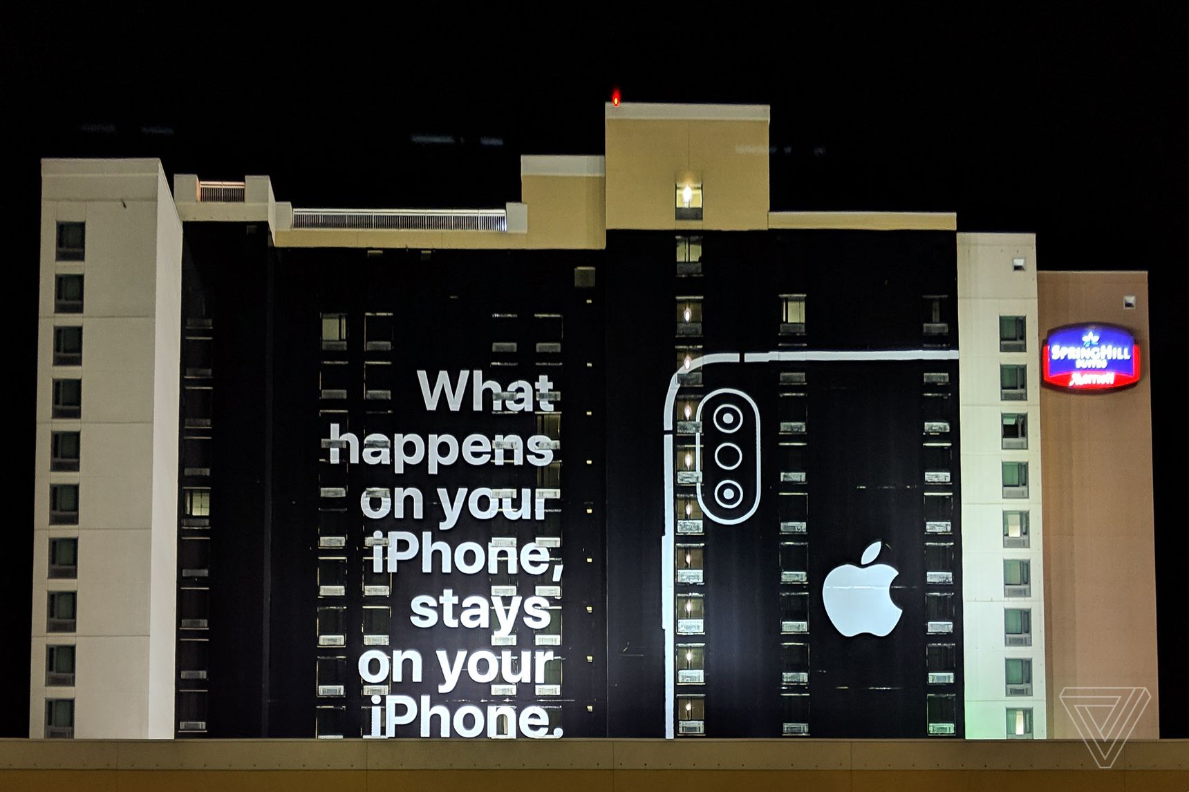 Apple privacy ad at CES 2019