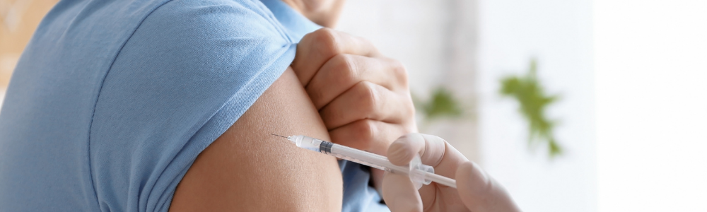 patient-getting-injection-in-upper-arm