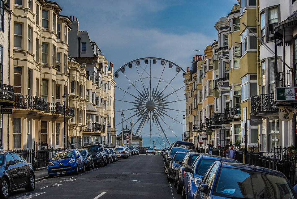 Rent a Land Rover to drive to Brighton