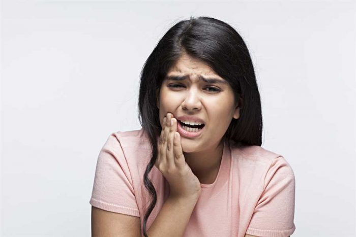 POOR HABITS THAT CAN BE HARMFUL TO YOUR TEETH