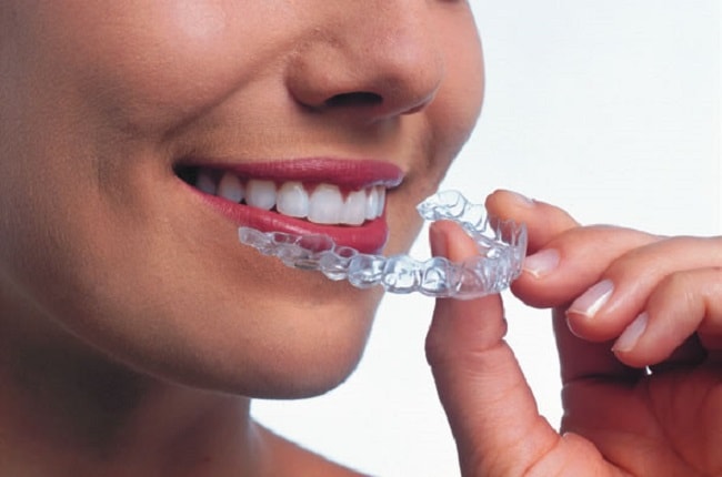 PIECES OF ADVICE WHEN WEARING DENTAL BRACE