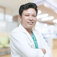 Bác sĩ Đỗ Đức Hiếu