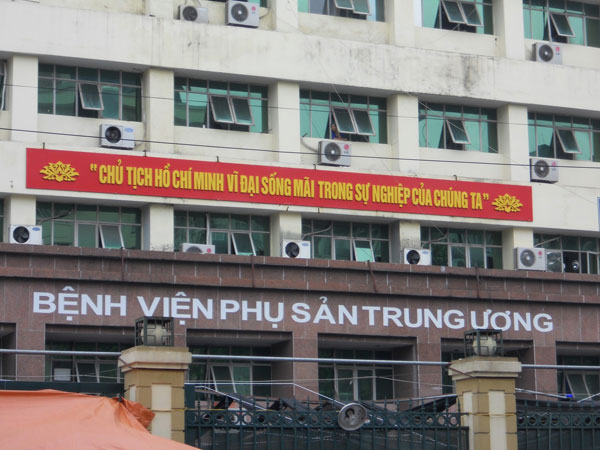 Đốt viêm lộ tuyến cổ tử cung bao nhiêu tiền