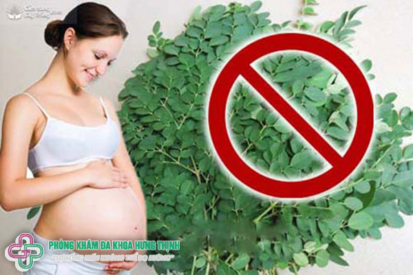 Phụ nữ có bầu không nên ăn rau gì?