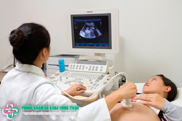Tiến hành sàng lọc trước sinh phát hiện bệnh gì?