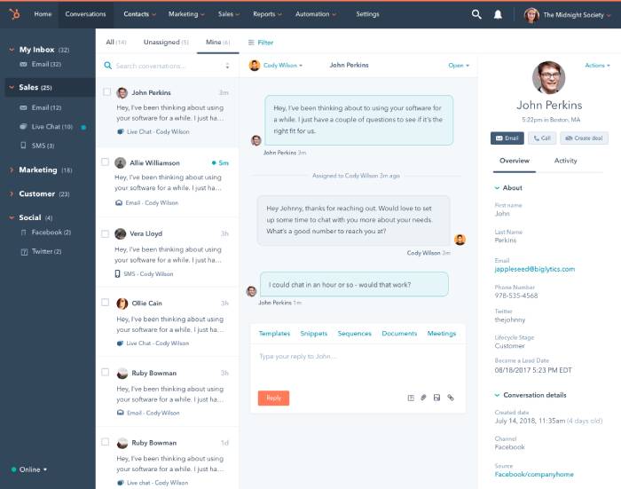HubSpot service hub conversations