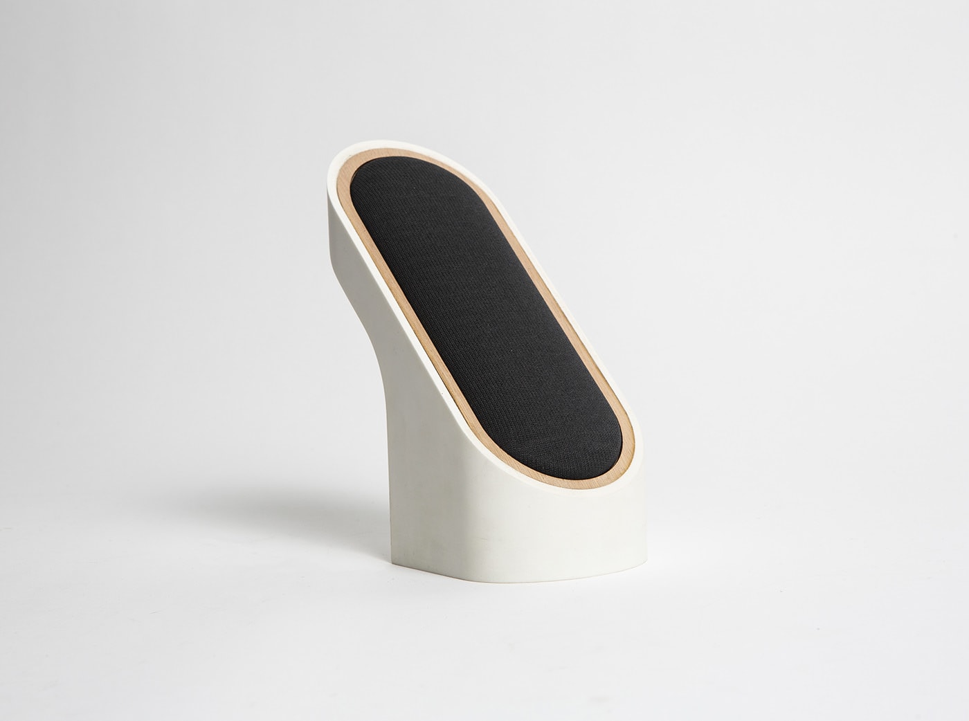 minimalist computer speakers