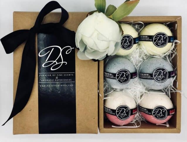 Lifelong Learning - Aromatic bath bombs from Dorothy Scents