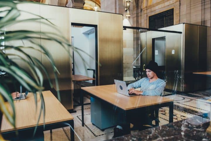 online-business-guy-on-laptop