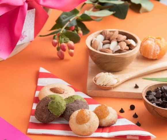 A mix of the classic and the modern cookie selection from BakedKL; Pineapple Bomb, Marble Dark Green Tea and Almond Shortbread cookies.
