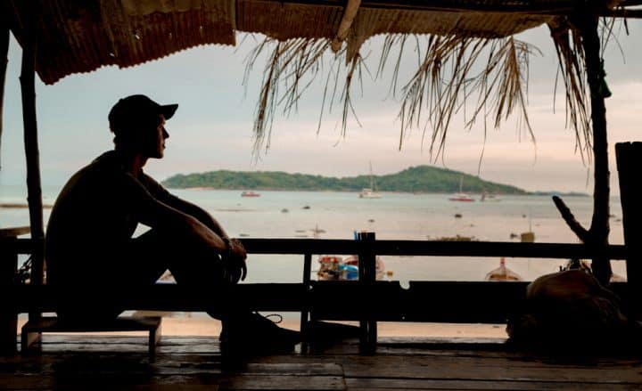 digital nomad beach