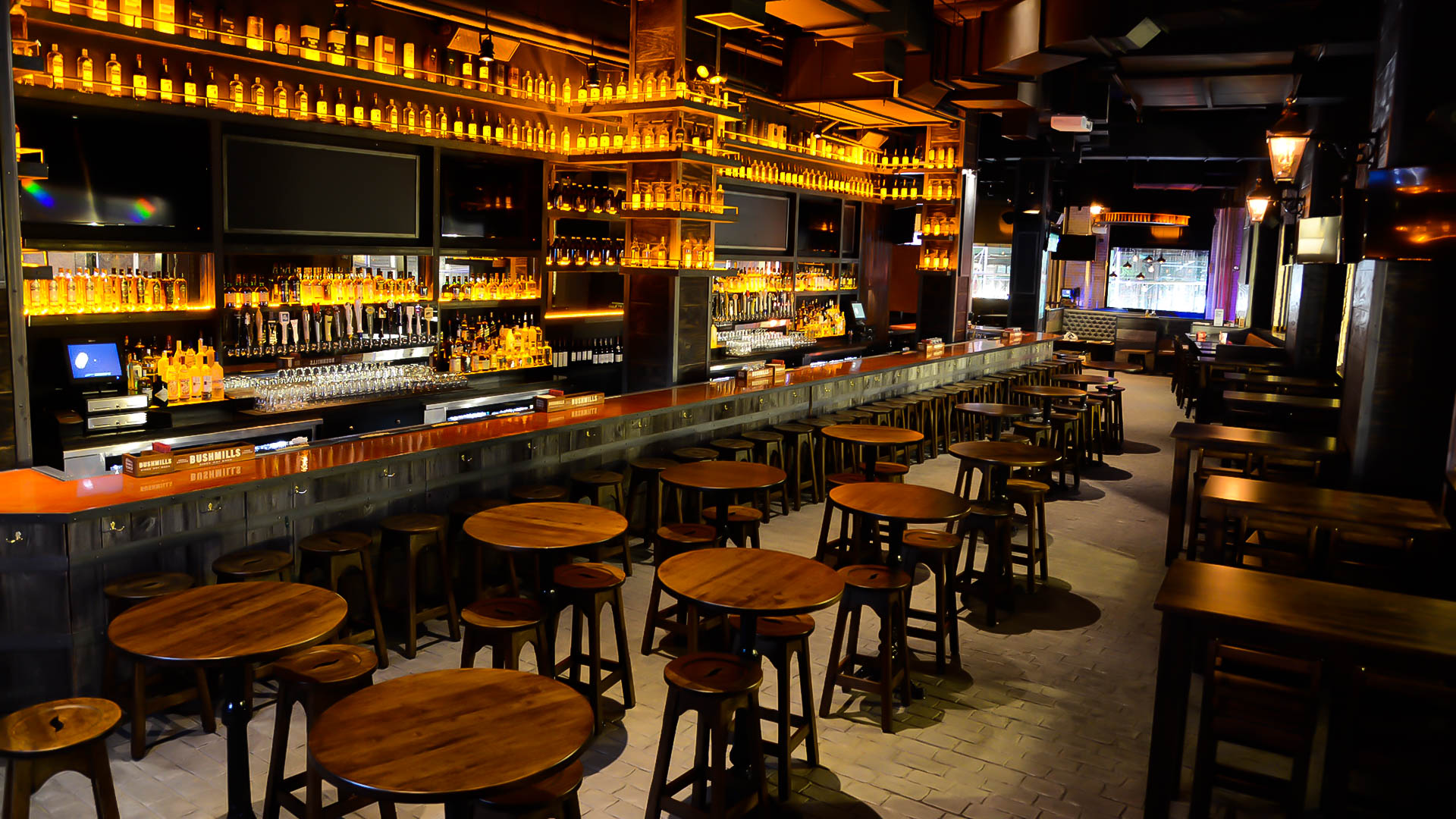 Local station бар ботанический сад. Location bar. красивое кафе в спб на васильевском острове. следующая станция сокол бар. стаканы для бара.